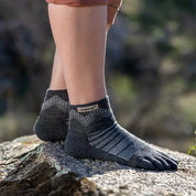 TerraToes Outdoor Mini-Crew Toe Socks — Slate